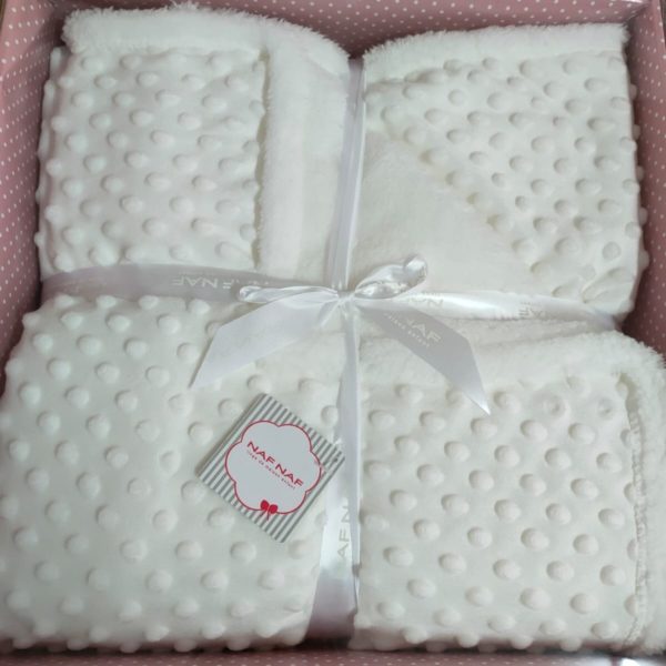 Couverture Nafnaf à pois blanche