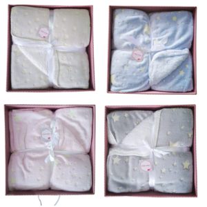 Couverture Fluorescente 80 x 110cm – Naf Naf