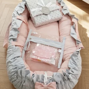 Réducteur de lit cocon bébé