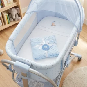 Coté maman avec moustiquaire