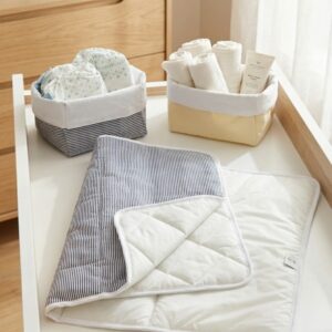 Panier rayure pour bébé